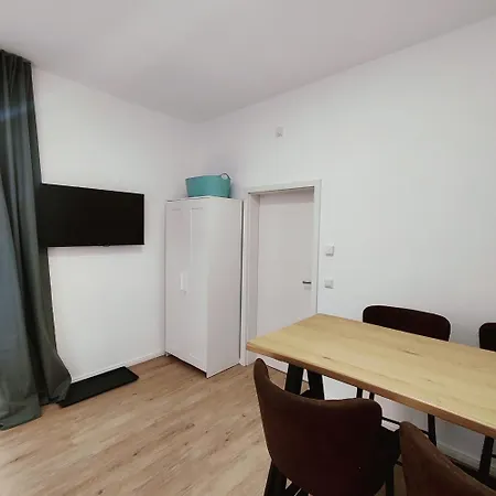 Dq04 - Kleines - 2 Person Apartment *